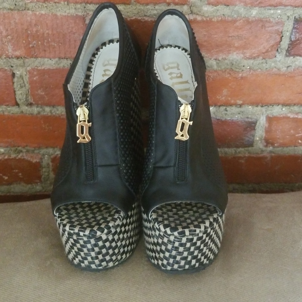 Galliano perforated zip wedge